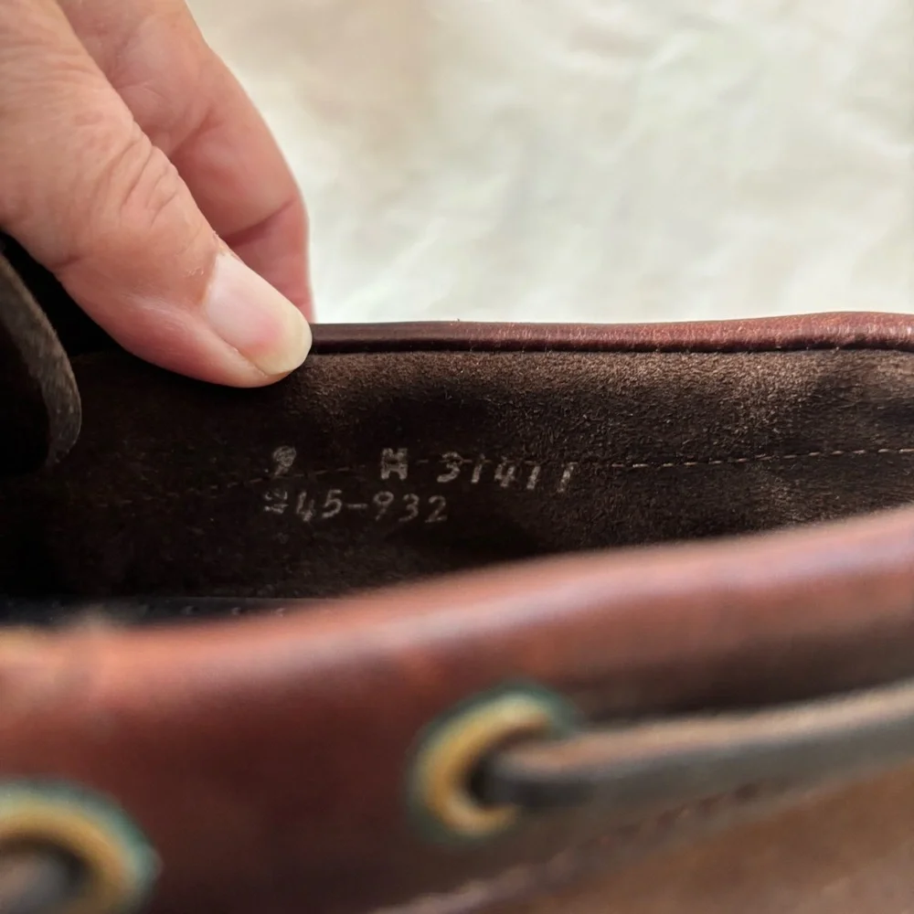 Sebago Portland Waxed Dark Brown Leather Boat Shoes SZ 9 Worn 1X Indoors